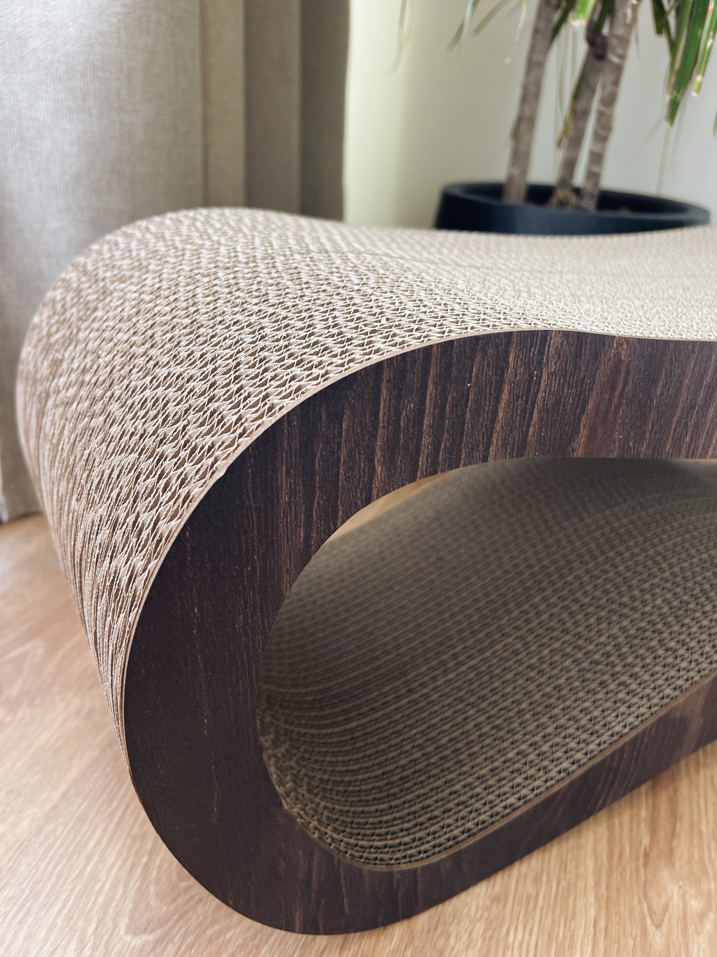 Durable cardboard scratch furniture for healthy nails
